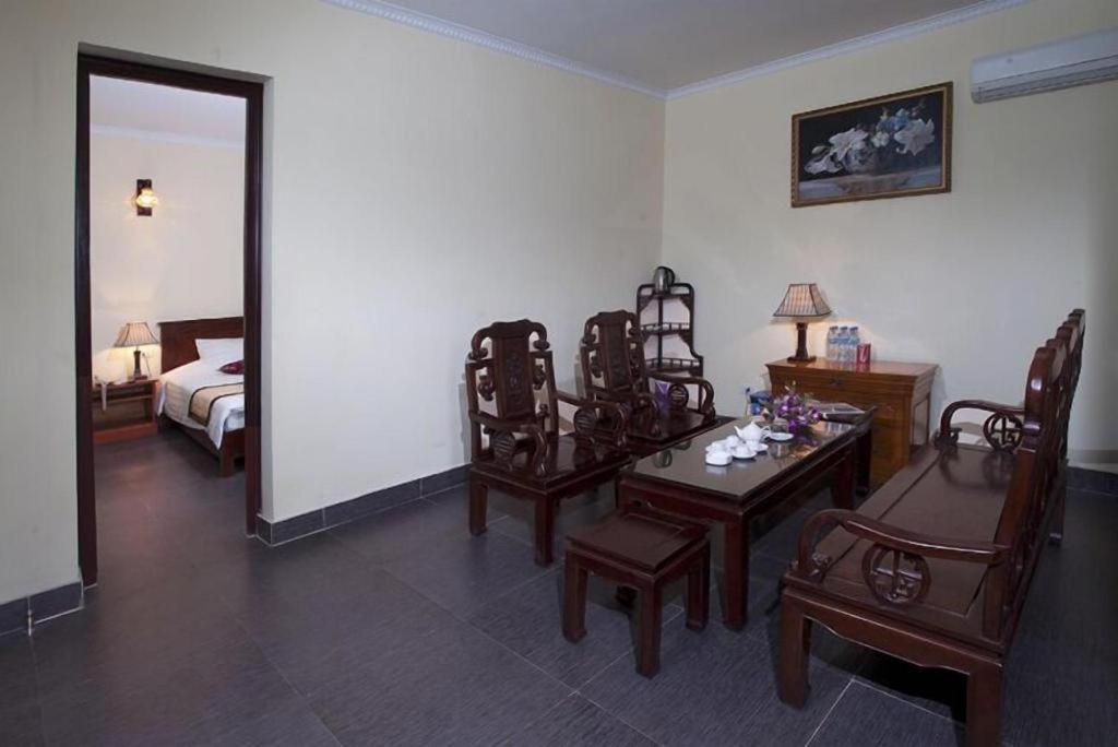 Hai Au Hotel Hai Phong Exterior photo